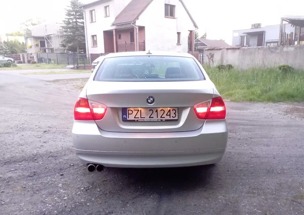 BMW Seria 3 cena 23000 przebieg: 195982, rok produkcji 2006 z Złotów małe 79